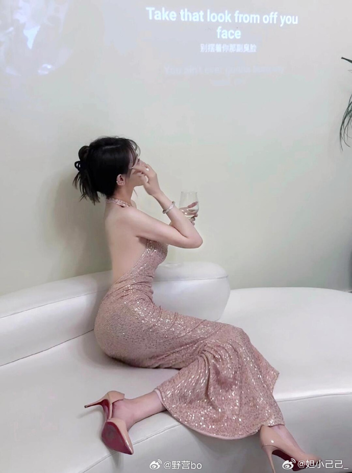 穿普拉达的女王